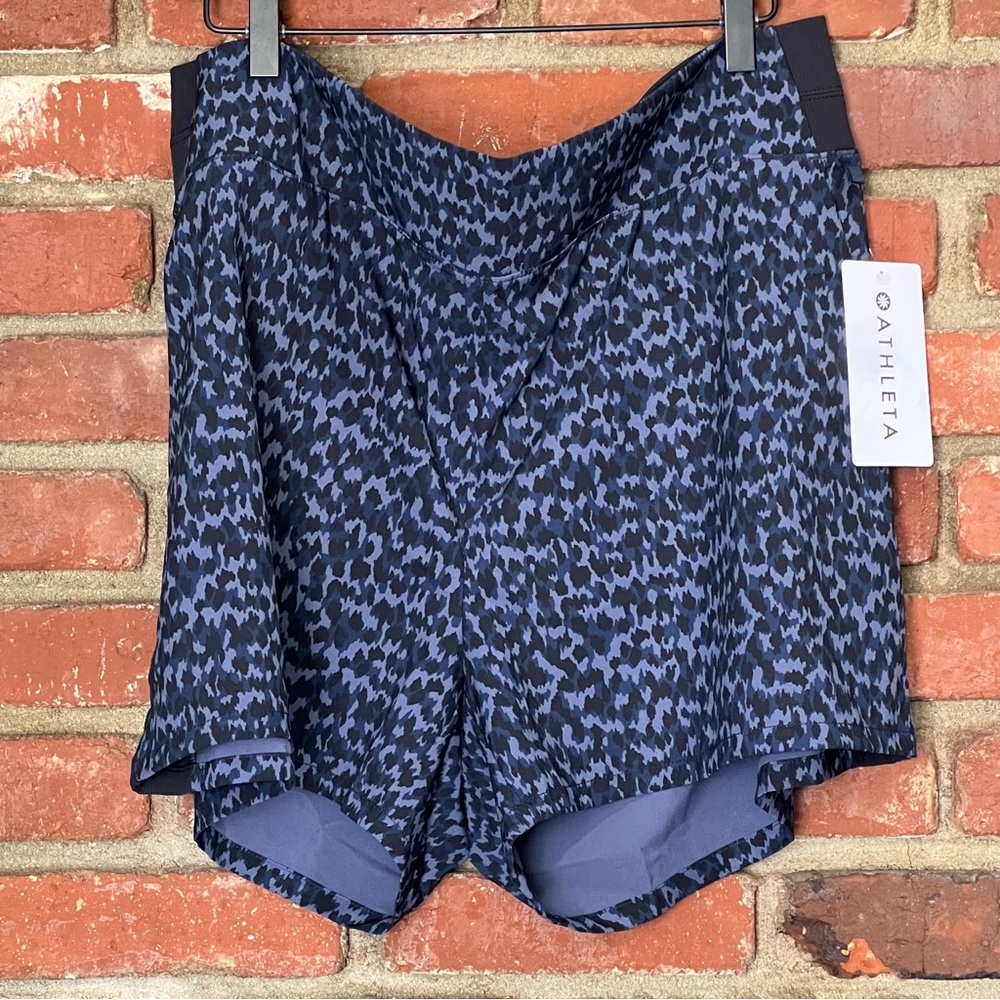 Athleta Nwt Women's Brookylyn Jogger shorts  lightweight size 18‎ navy alvn